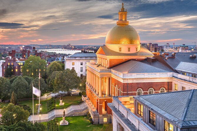 Haunted Boston’s Historic Streets Walking Guided Tour - King’s Chapel Burying Ground, Boston’s oldest cemetery