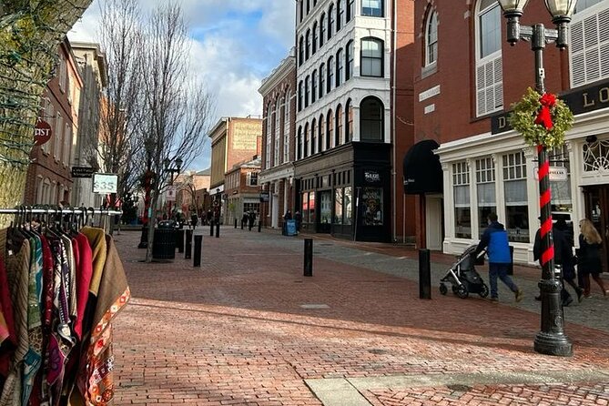 Hauntings, History and Legends Tour in Salem - Church Street and Salem’s witch-trial story