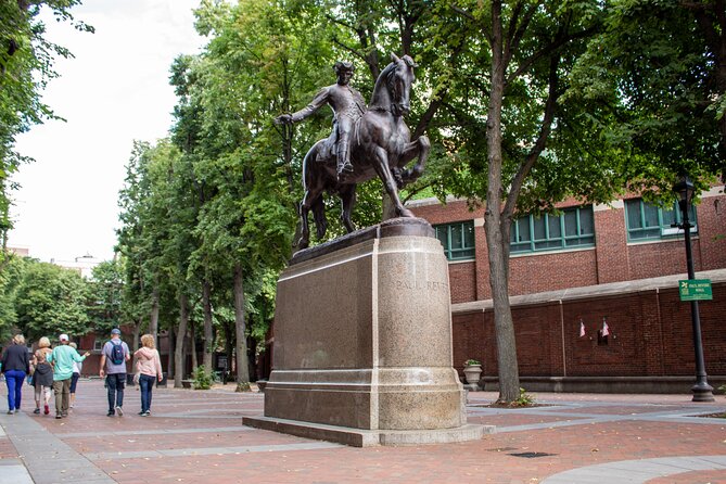 Highlights and History of Boston: GPS Guided Audio Tour - Faneuil Hall, lunch, and the public marketplace