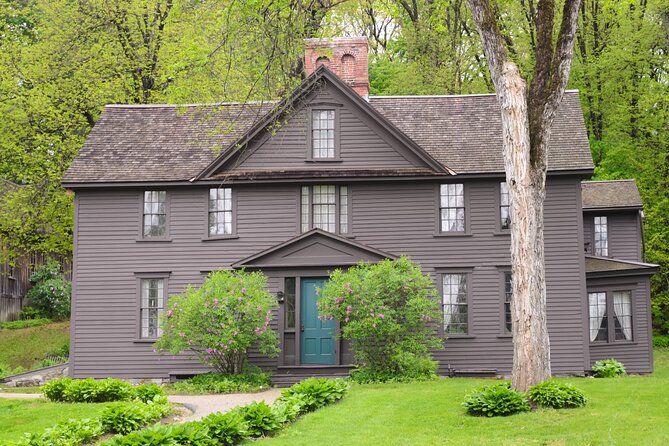 Lexington & Concord Self-Guided Driving & Walking Audio Tour - Samuel Hartwell House and the people behind the battle