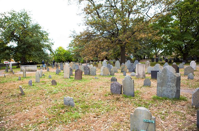 Mysteries and Murders of Salem Guided Night-Time Walking Tour - The Gardner Pingree House supplies the haunted-house stop