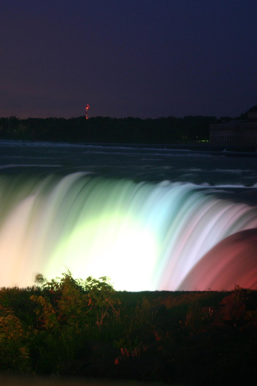 Niagara Falls(US side) 2-Day Trip from Boston - How the $49 price works in practice