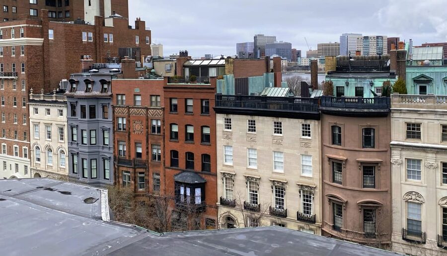 Old Boston: Beacon Hill & Back Bay Walking Tour in French - Group size, walking time, and practical value