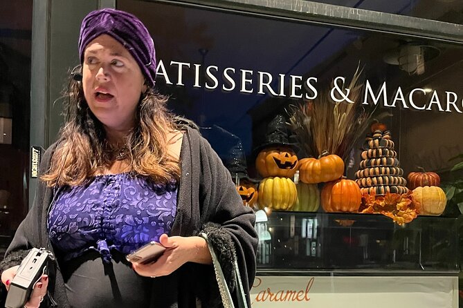 Old Salem Ghost Tour with Ghost Hunting Gear - What the EMF detector really adds