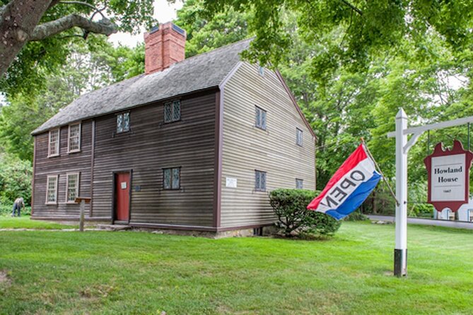 Plymouth Pilgrim Historic Self Guided GPS Audio Walking Tour - Plymouth Streets, Church Story, and Everyday History