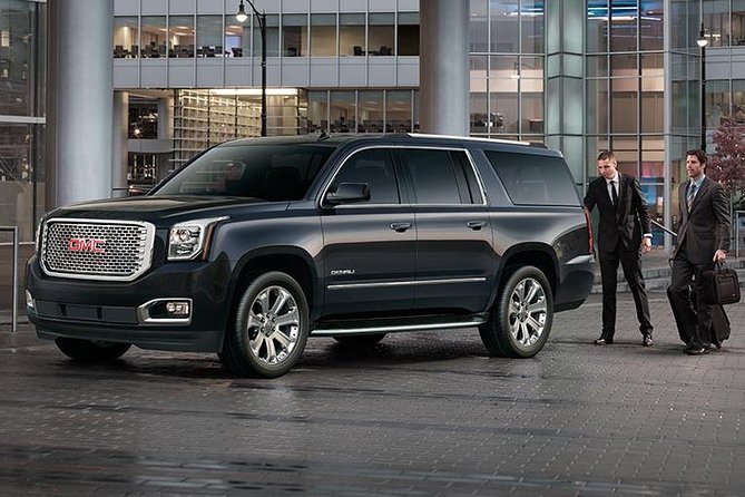 Private Luxury Transportation to/from Boston Logan Airport (BOS) - A Private Ride Instead of a Logan Taxi Queue