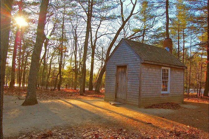 Private Tour of Lexington, Concord, and Boston - Concord’s writers and Orchard House