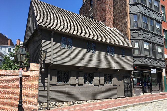 Private Walking tour of Boston's Freedom Trail and more! - Copp’s Hill and the working North End