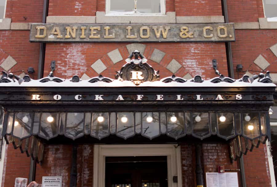 Salem 101 General History Tour - Houdini, Bell, And Salem’s Surprising Personalities