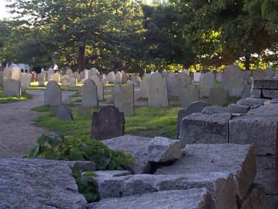 Salem: Hocus Pocus Movies and More Tour - Starting at the Salem Historical Tours office