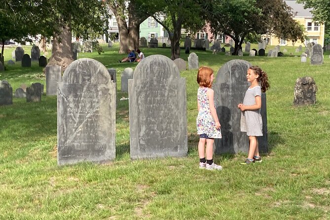 Salem Kids Slightly Spooky Tour - Broad Street Cemetery brings the spooky mood