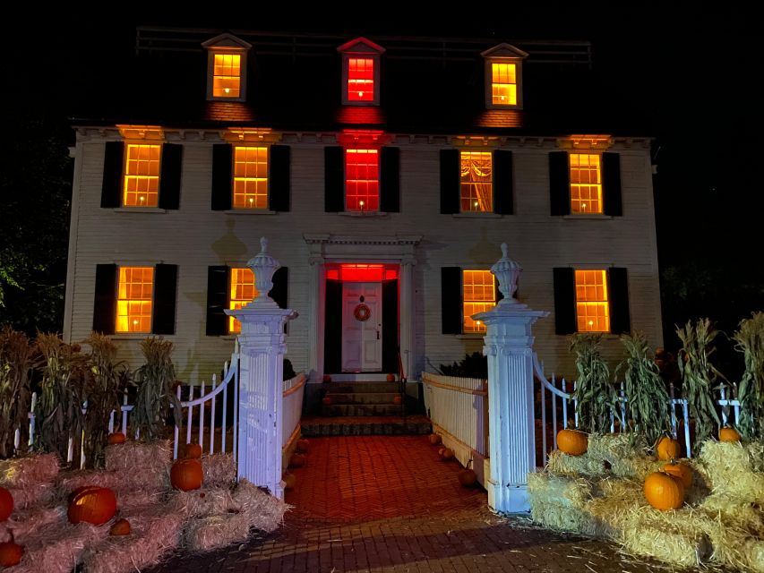 Salem, MA: History and Hauntings Guided Walking Tour - McIntire Historic District: Salem’s Best Architecture
