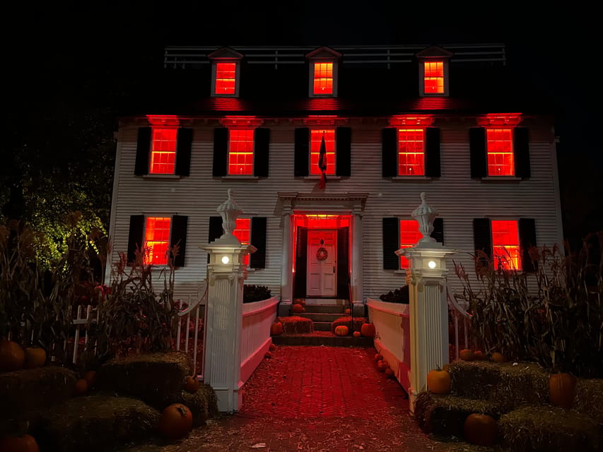 Salem, MA: Hocus Pocus Movie Guided Walking Tour - Key points to know before you book