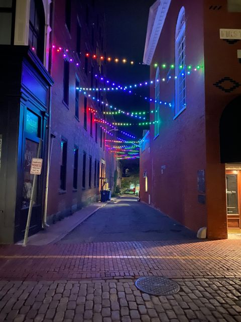 Salem, MA: Mysteries & Murder Guided Walking Tour - Key points at a glance