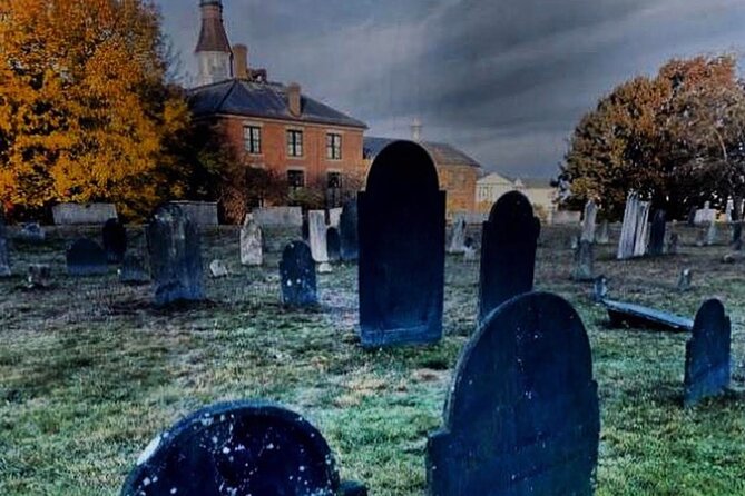 Salem's Best Ghost Tour - Saint Peter’s Episcopal Church and Puritan graves