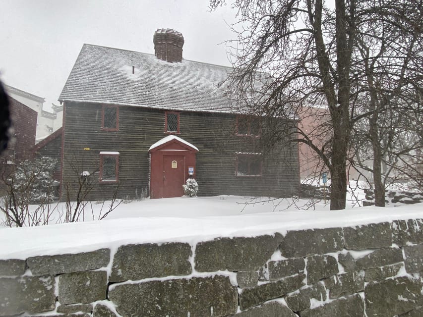 Salem: Specters and Apparitions Ghost Hunting Tour - Who gets the most from the $36 price