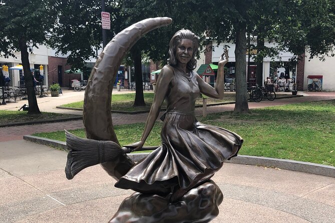 Salem Uncovered: The Salem Witch Trials Tour - Salem’s witch trials are best understood on foot