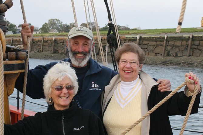 Schooner Fame Sailing Tour - Salem Sound and its 400 years at sea