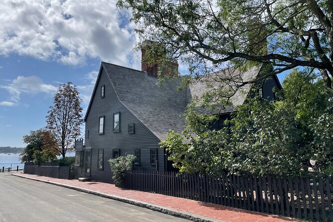 Self Guided Audio Tour 'Hawthorne's Haunts' Haunted Walking Tour Salem - Timing, access, and who should book