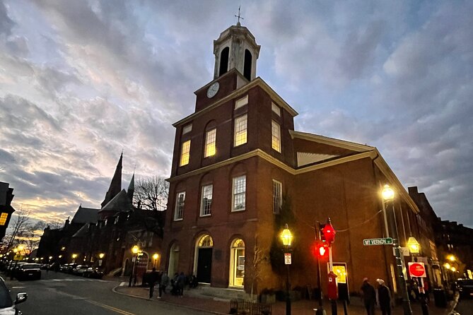 Self-Guided Boston Christmas Tour - Pinckney Street and Boston’s literary Christmas links