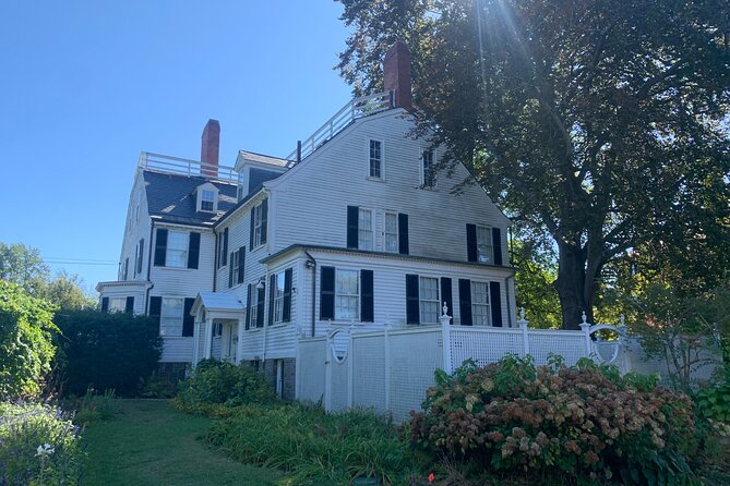 Self-Guided Smartphone Ghost Walking Tour in Salem - Joshua Ward House and a darker ghost story