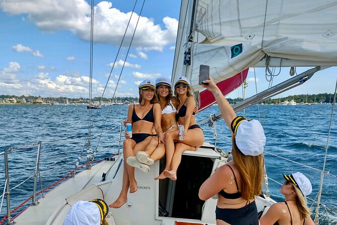 Spend the Day on Buzzards Bay - Sailing Trips - Motion on Buzzards Bay and choosing the right pace