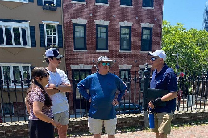 The Freedom Trail and a whole lot more 3 hour Boston walking tour - Copp’s Hill and the harbor views