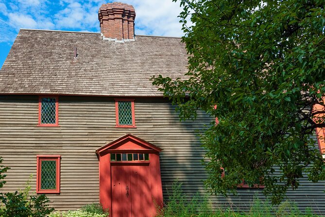 The Ghosts of Salem Walking Tour - What the guides do well, and where they struggle
