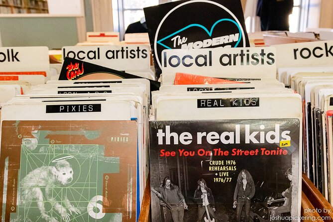 Tour Boston's Rock & Roll Past and Present by Soundscape Tours - Key points at a glance