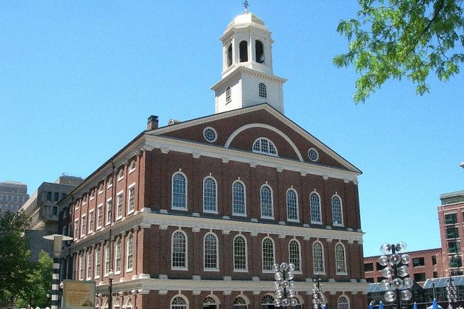 Tour-in-Four -- A Private four hour walking & driving city tour - Boston Common, the Old State House, and Granary Burying Ground