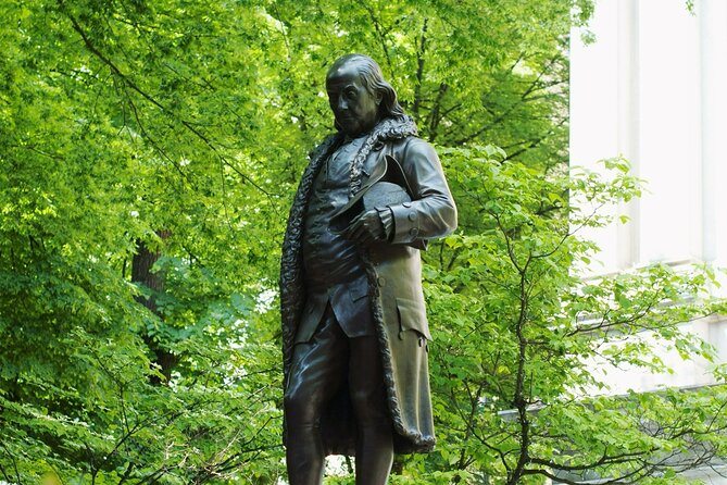 Walking Tour of Boston's Freedom Trail - The Old Colonial State House and the public face of power